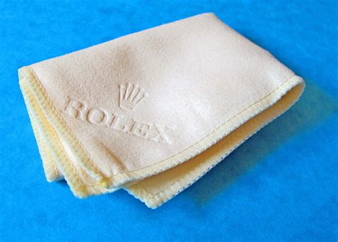 glas von der rolex polieren|rolex watch polishing cloth.